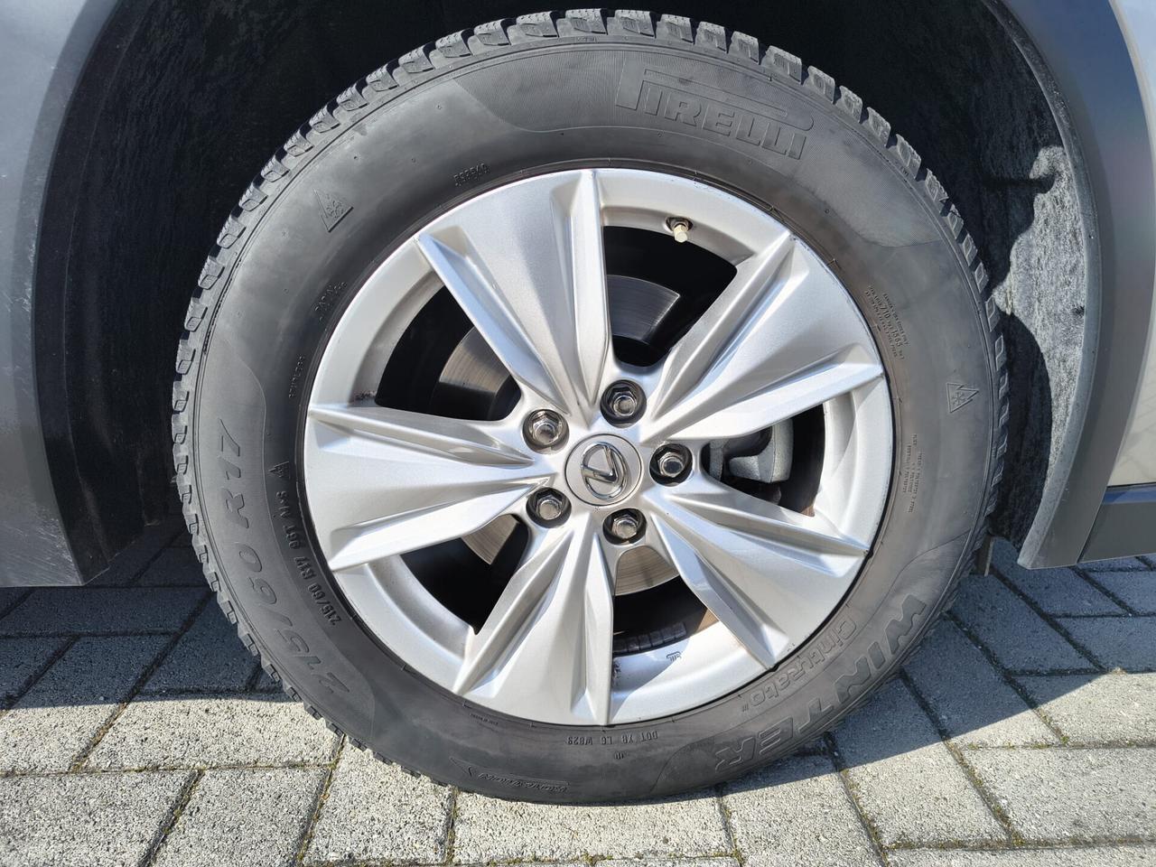 Lexus UX 2.0 Hybrid/ IBRIDA Business *KM 29000*