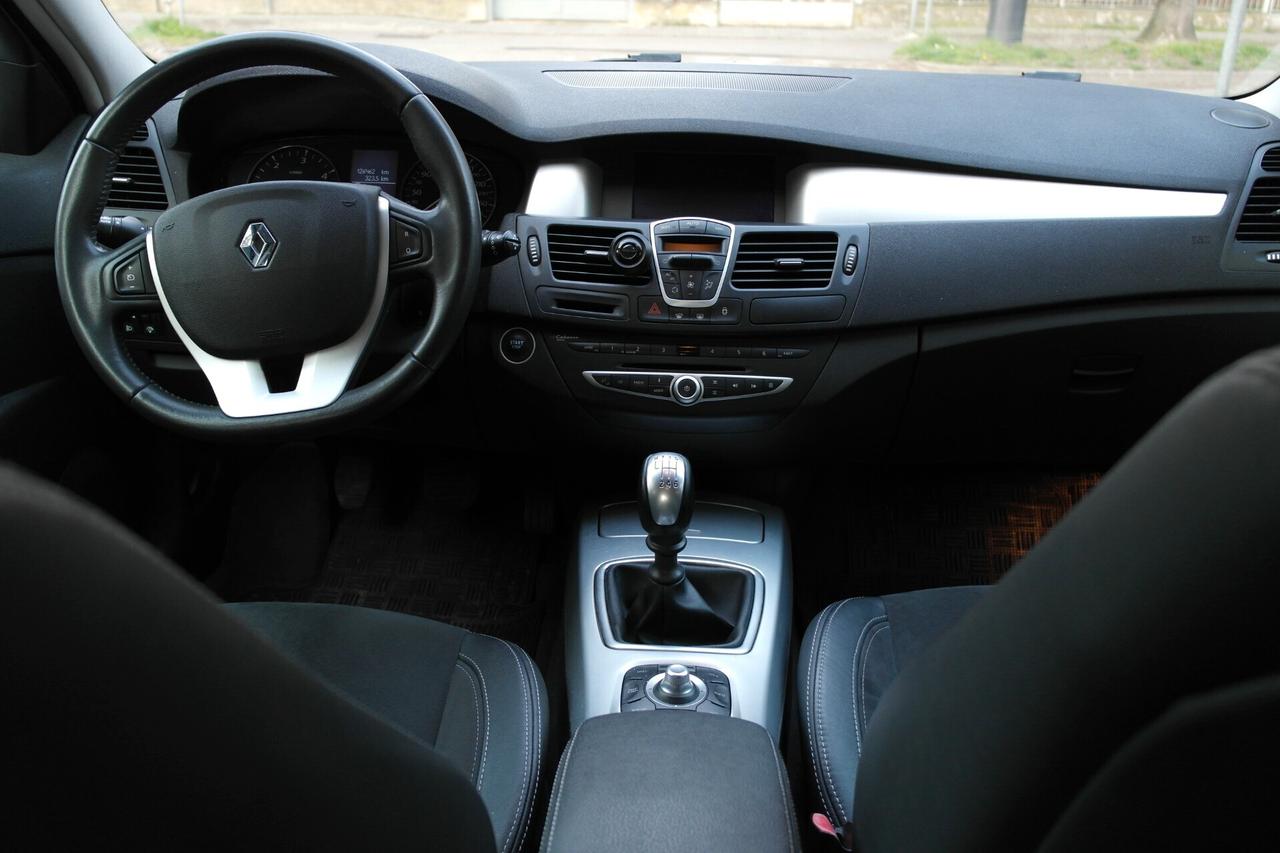 Renault Laguna 2.0 dCi 180CV Initiale