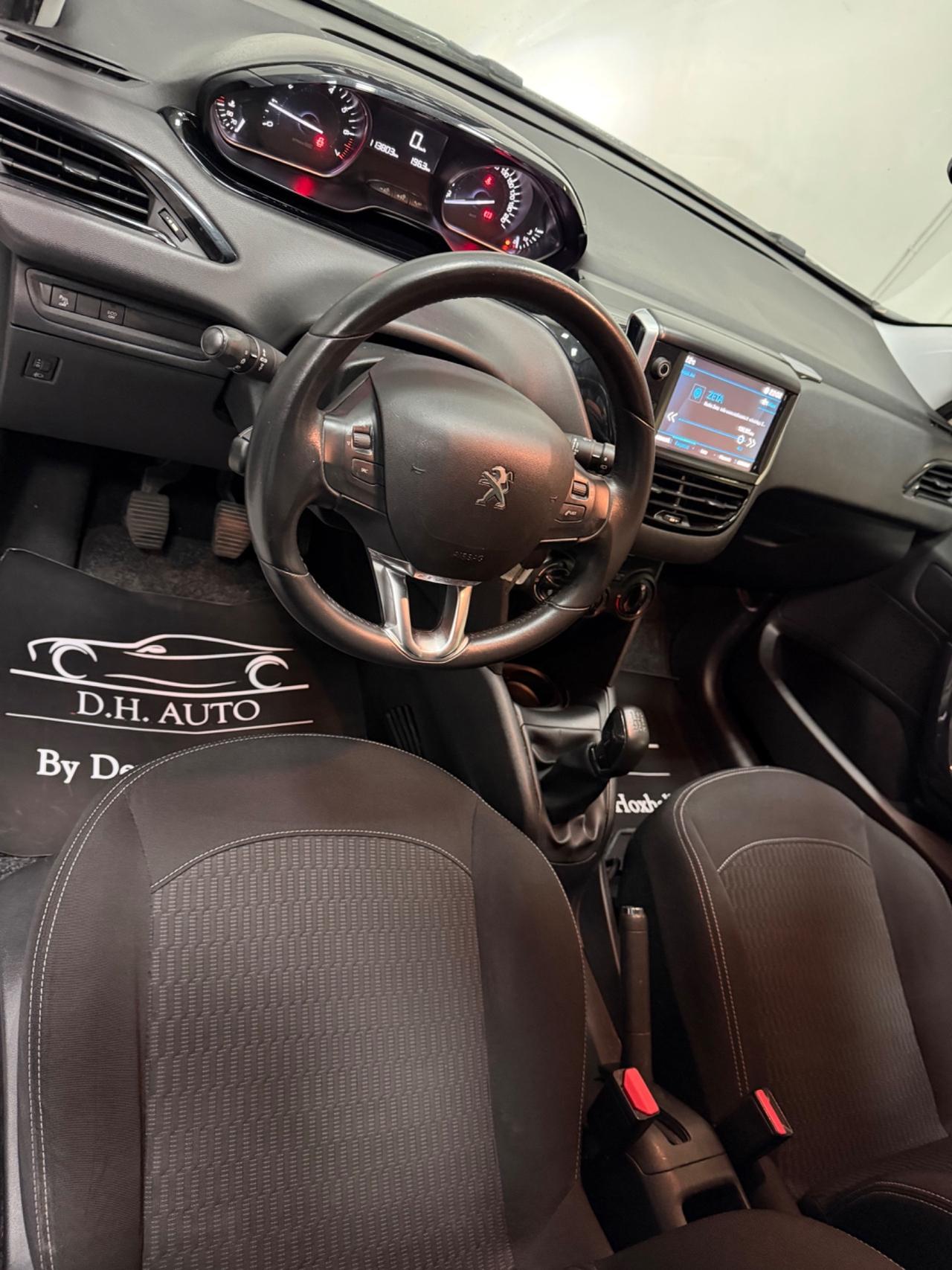 Peugeot 208 PureTech 82 Stop&Start 5 porte Allure