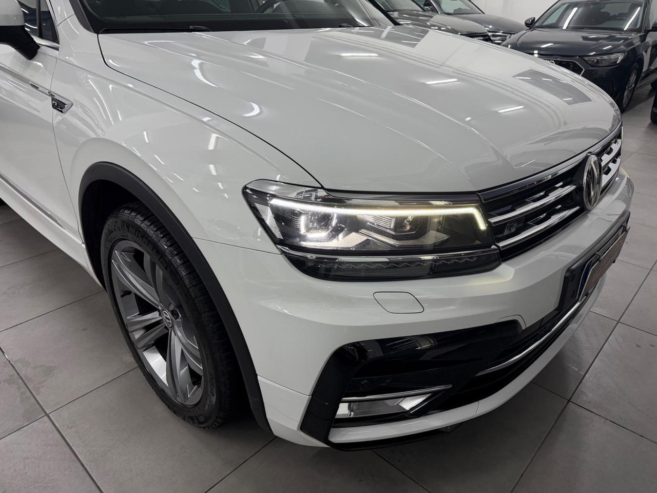 VW Tiguan 2.0 240cv DSG 4MOTION R-LINE FINANZIABILE