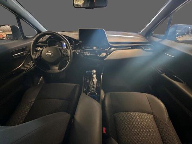 TOYOTA C-HR 2.0 Hybrid E-CVT Morebusiness