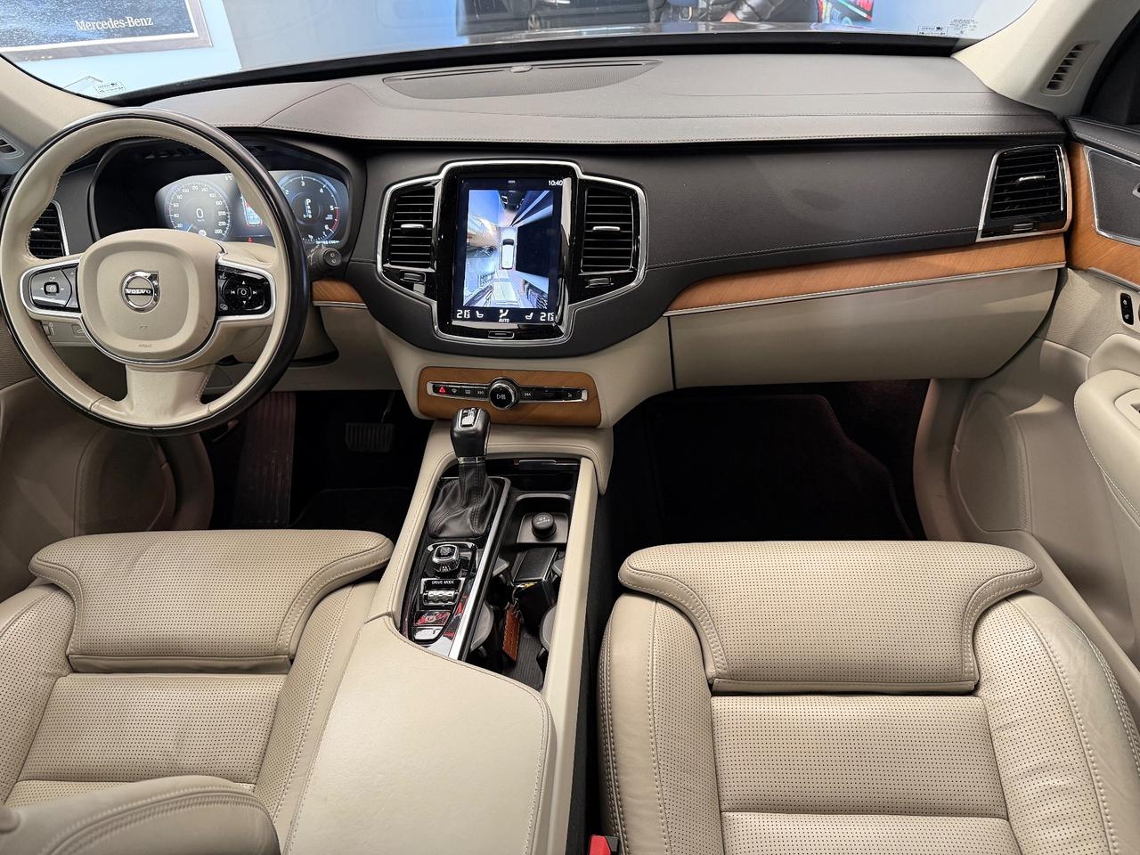 Volvo XC 90 XC90 B5 (d) AWD Geartronic 7 posti Momentum