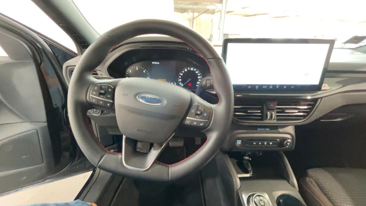 Ford Focus 1.5TDCI 115 CV automatico ST-Line PREZZO VERO