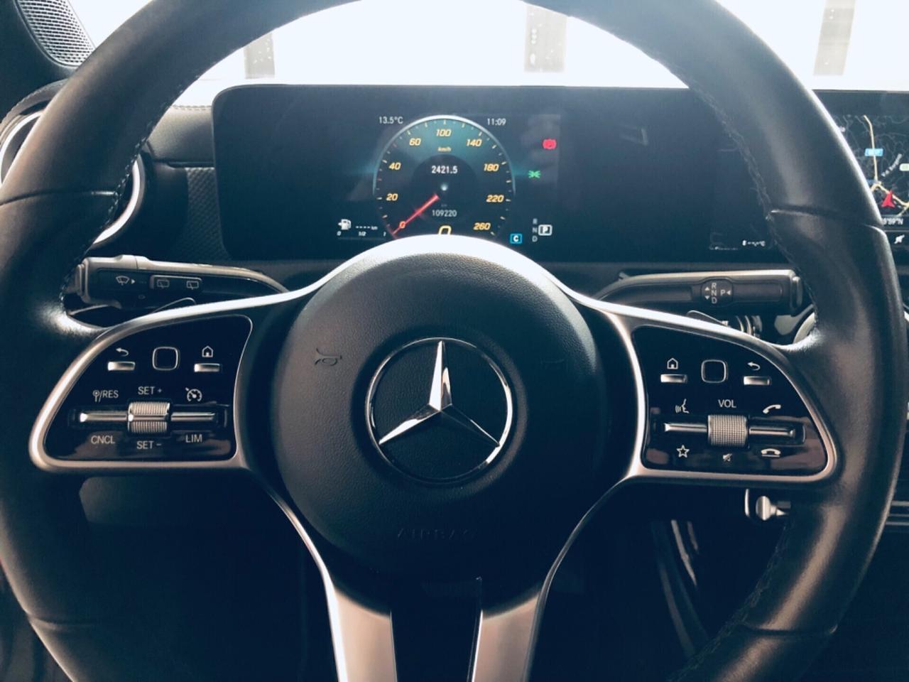 Mercedes-benz CLA 2.0 180 d Automatic Shooting BRA