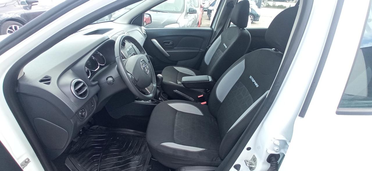 Dacia Sandero Stepway GPL DI SERIE - PRESTIGE