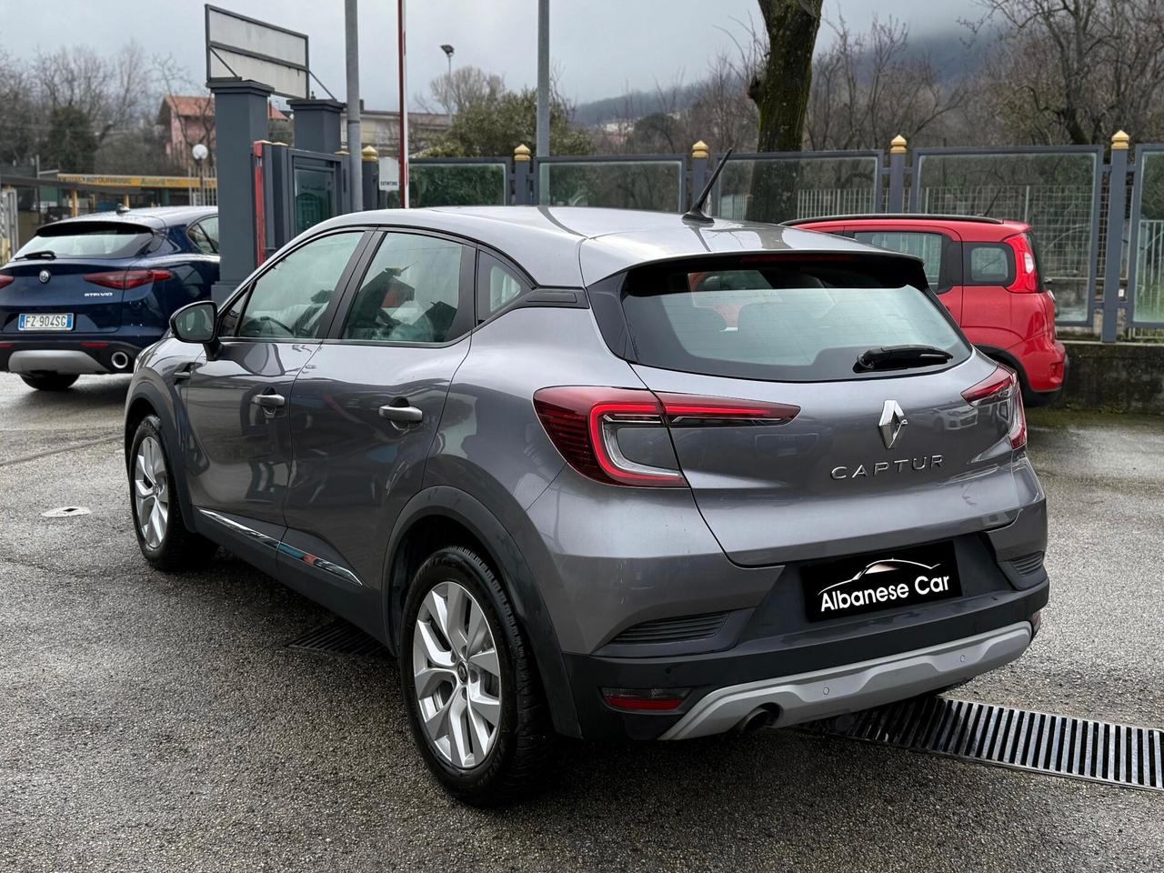Renault Captur Blue DCi 115 CV EDC Business