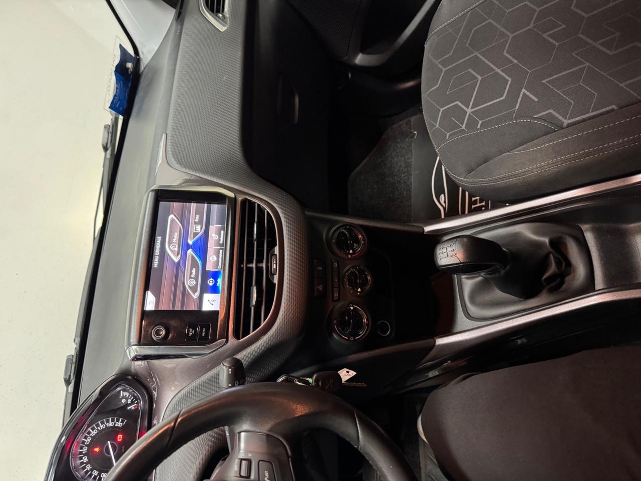 Peugeot 2008 1.4 HDi 68CV Active