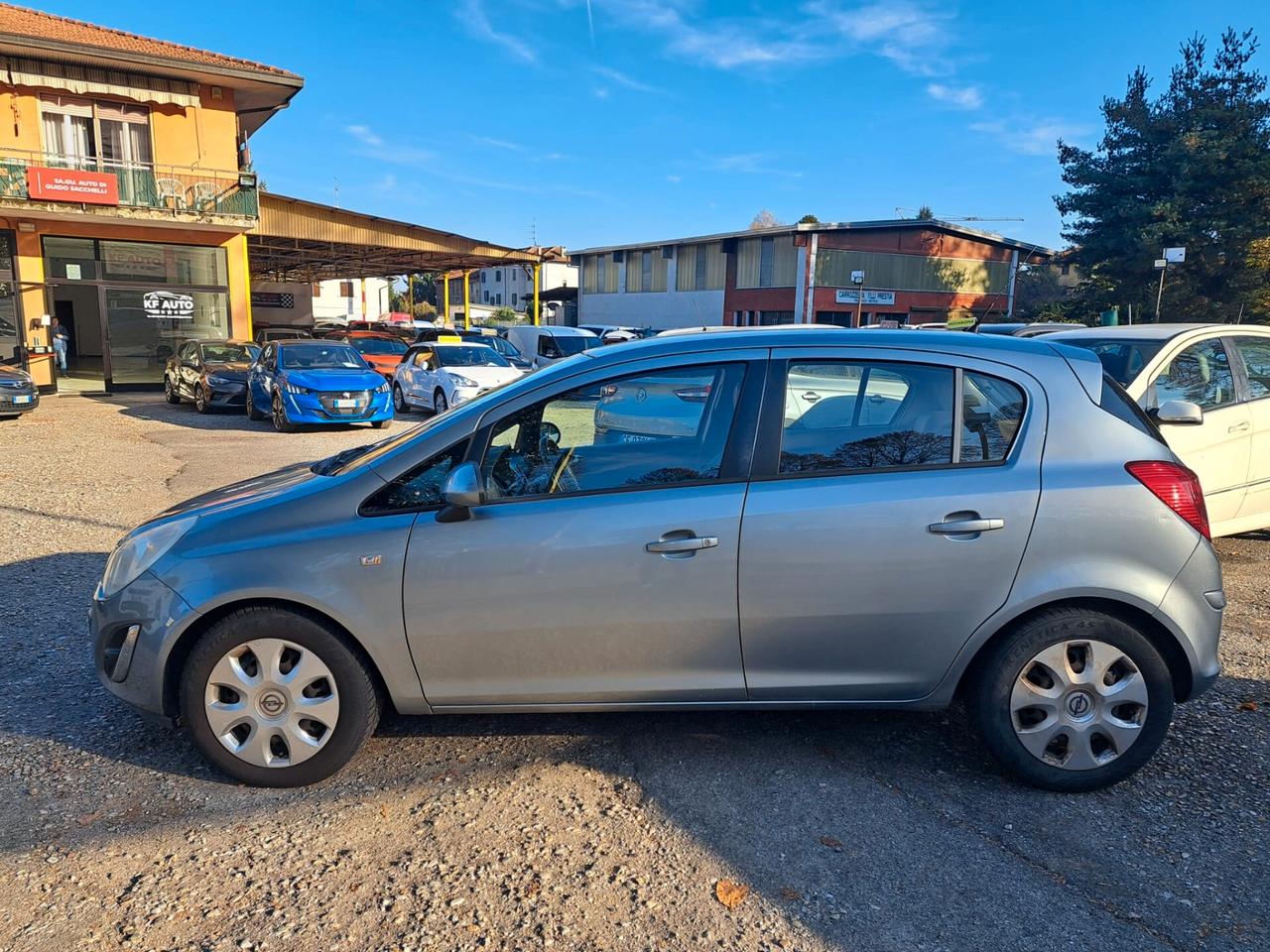 Opel Corsa 1.2 5 porte Elective