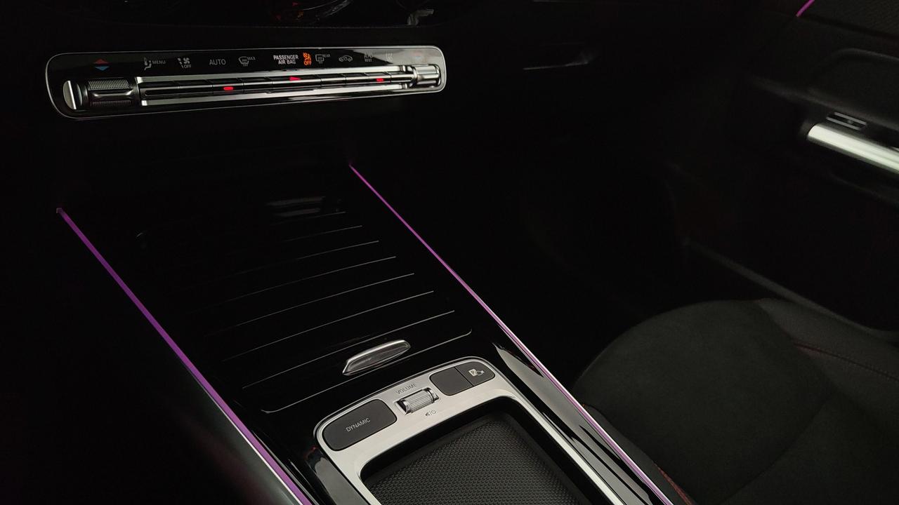 Mercedes-Benz GLA-H247 2023 - GLA 250 e phev AMG Line Premium auto