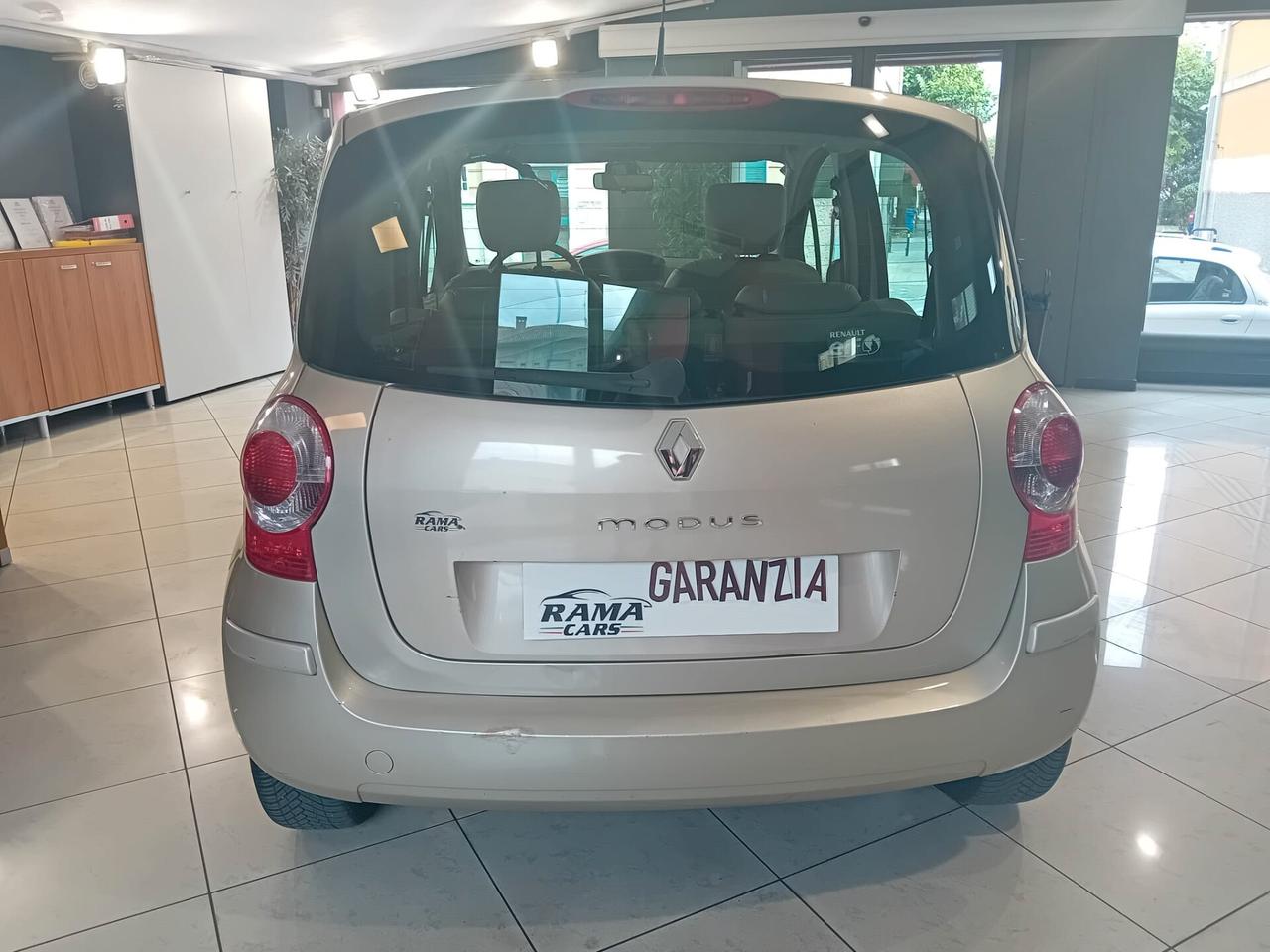 Renault Modus 1.6 16V Initiale