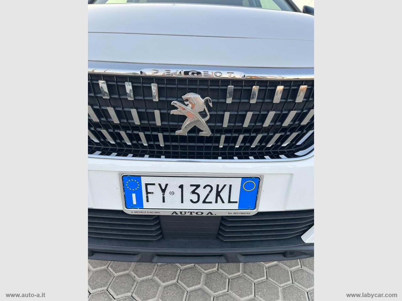 PEUGEOT 3008 BlueHDi 130 S&S EAT8 Allure