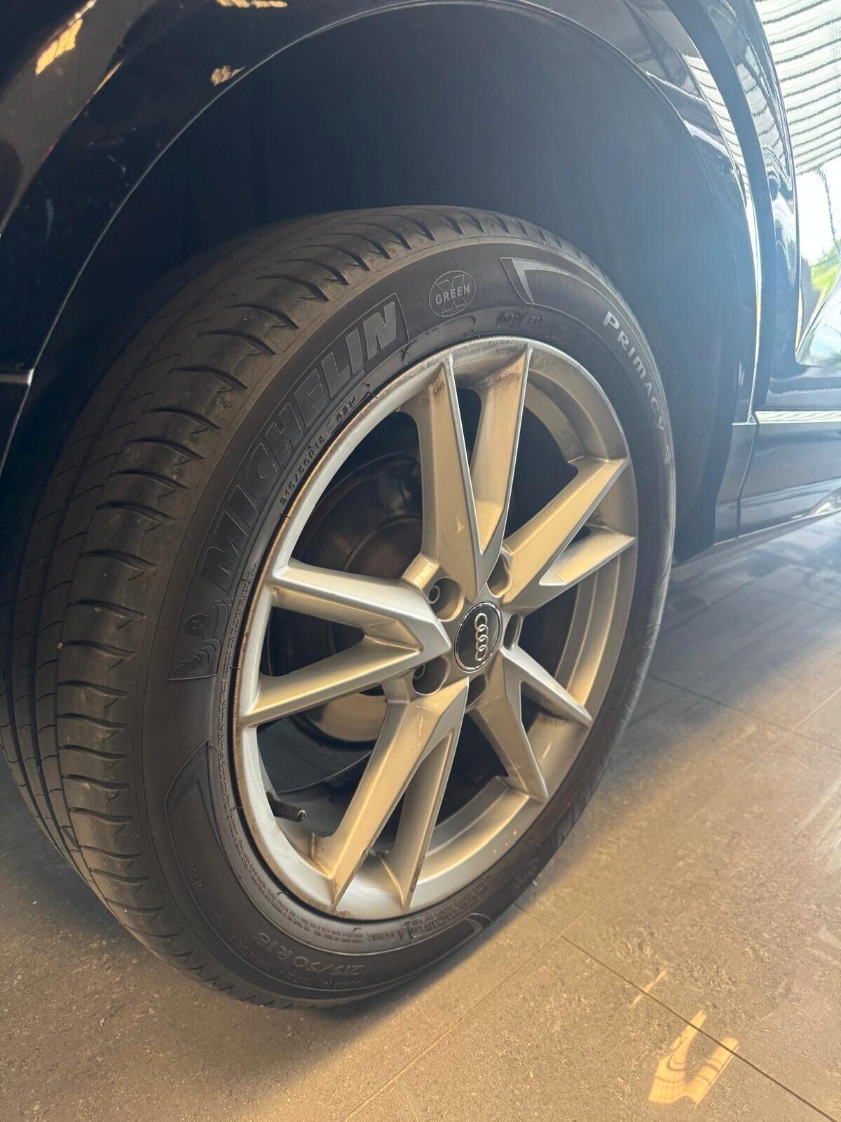 Audi Q2 1.6 TDI S-LINE