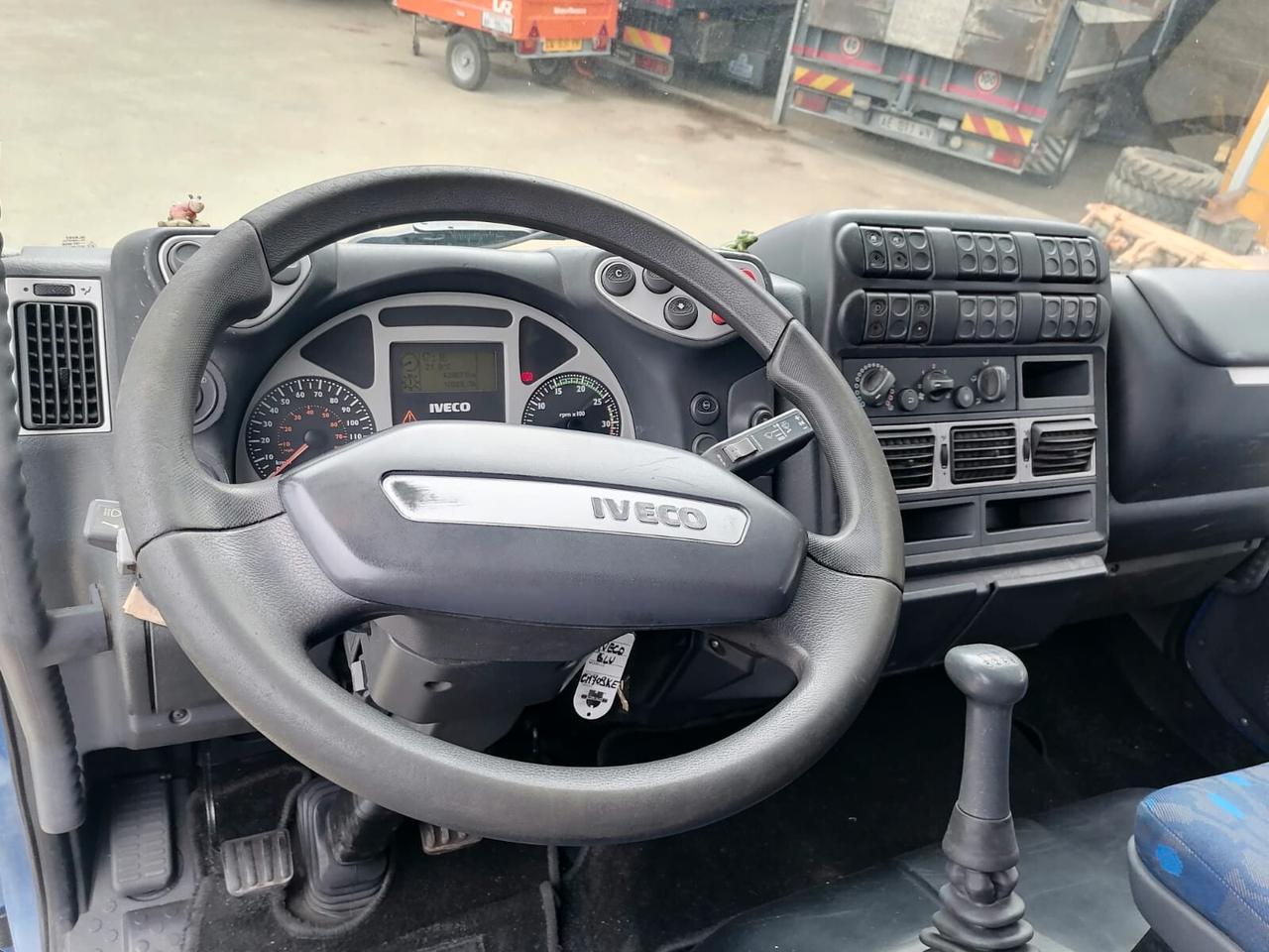Iveco Eurocargo 100 e 18 - Carrellone