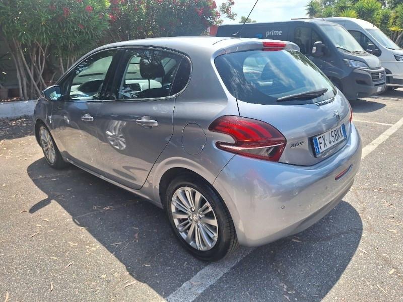 Peugeot 208 BlueHDi 100 S&S 5 porte Allure