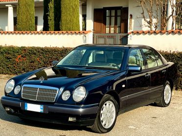 MERCEDES E200K(benzina)-U.PROPR-95000km-1999