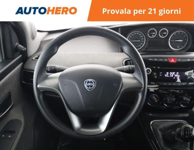 LANCIA Ypsilon 1.2 69 CV 5 porte Silver