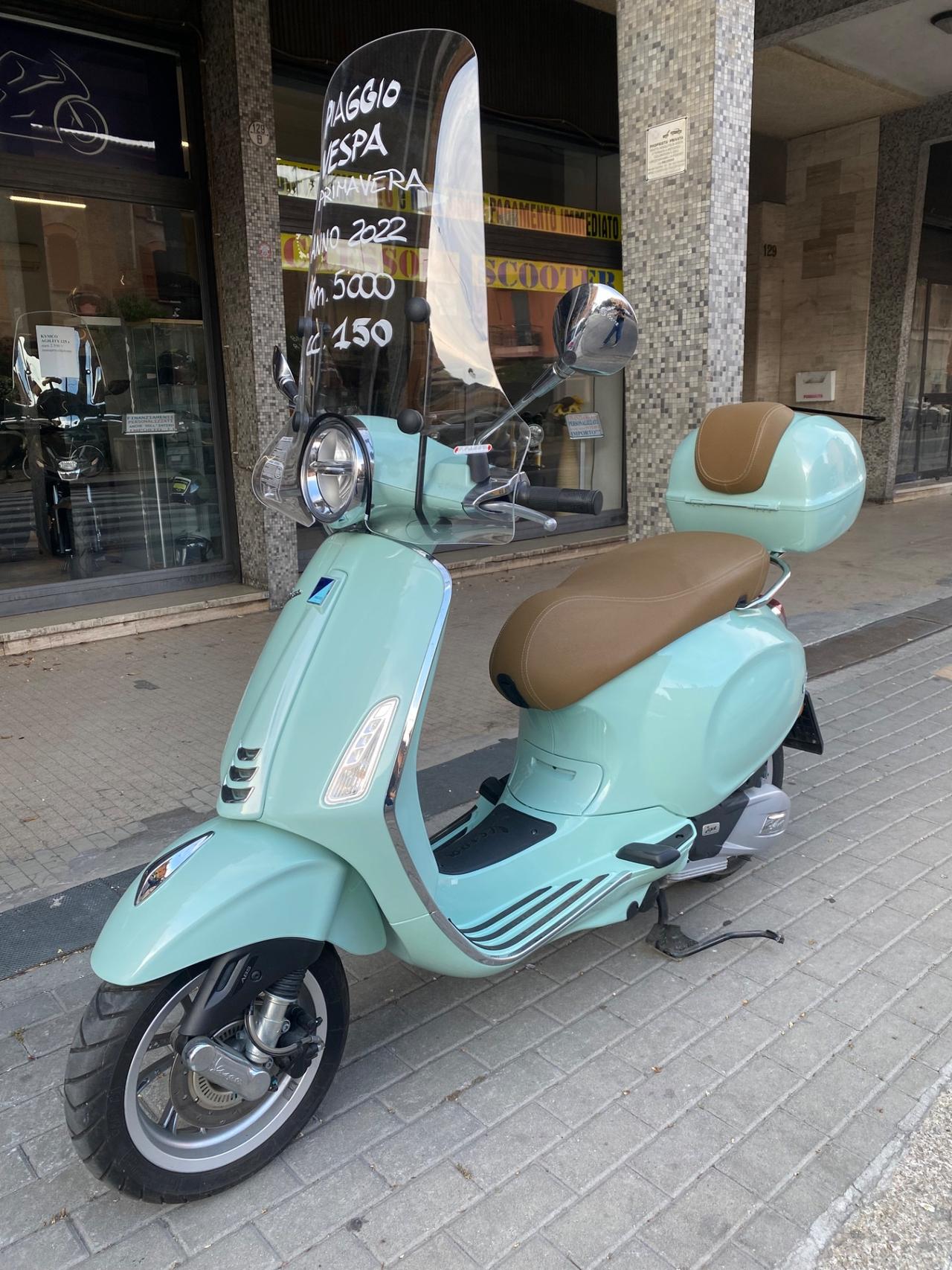 Piaggio Vespa cc 150 Primavera anno 2022 km 500 Come Nuova!