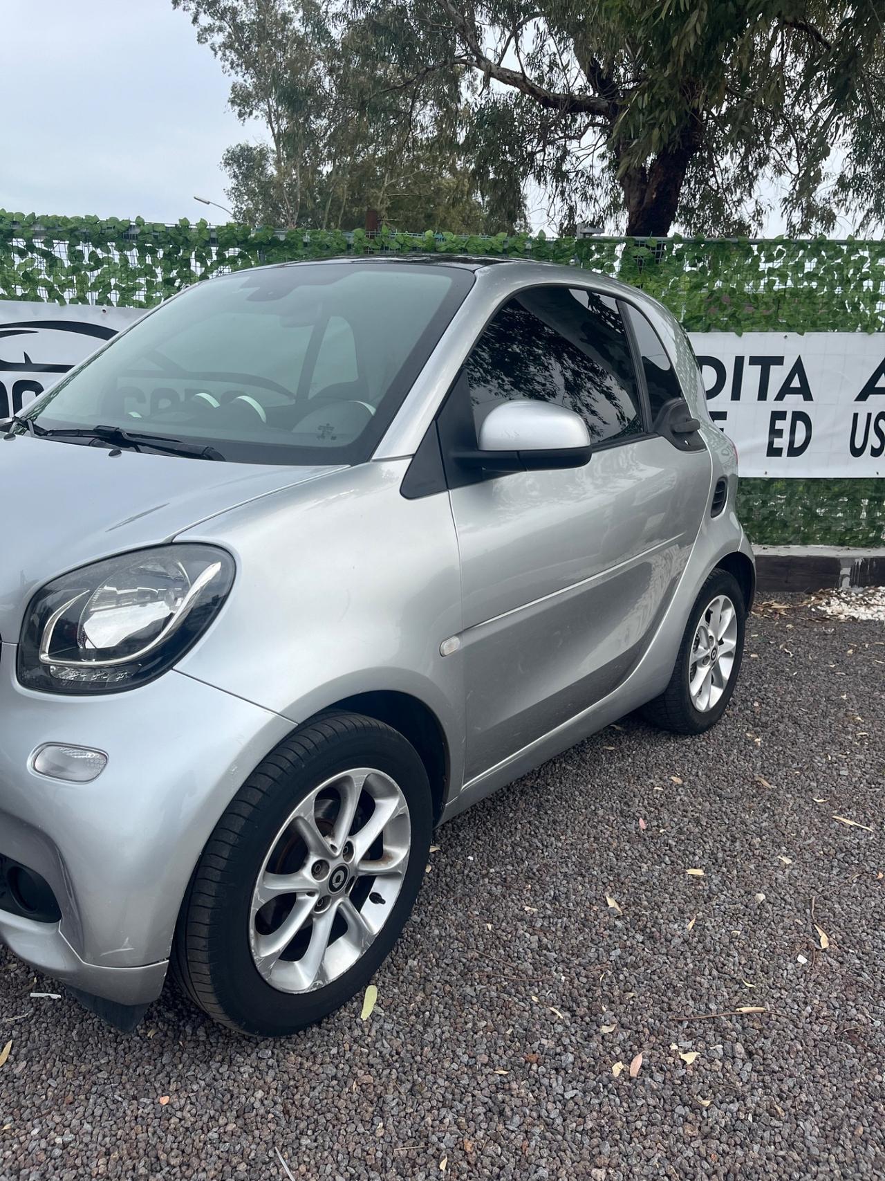 Smart ForTwo 1000 62 kW coupé passion