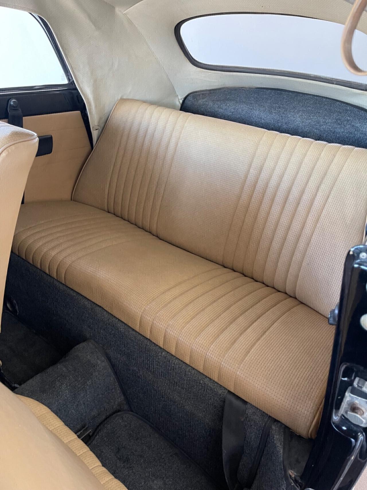 Volkswagen Maggiolino Maggiolone Karmann