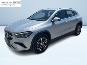 Mercedes-Benz GLA 180 D ADVANCED AUTO