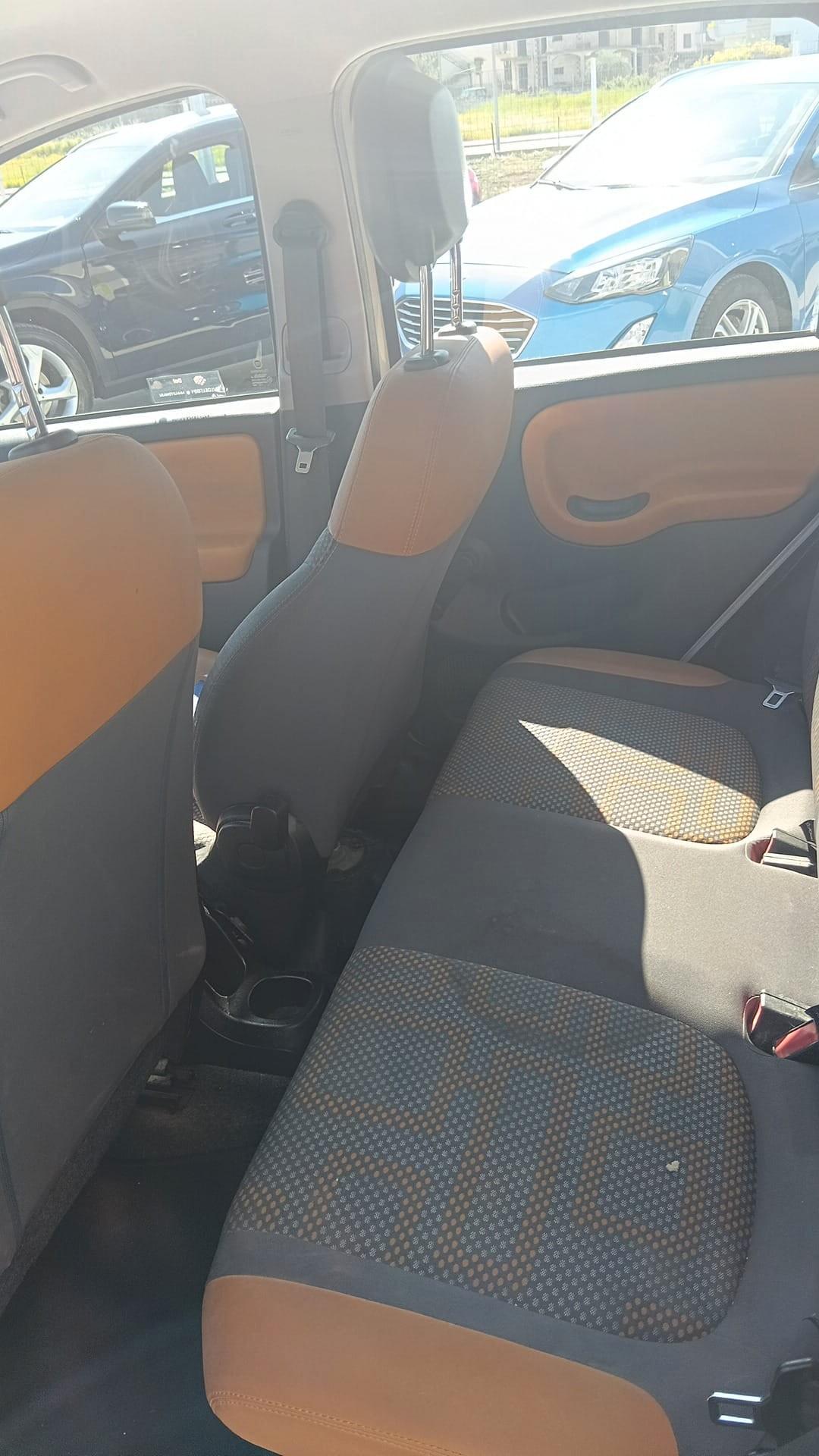 Fiat Panda 1.3 MJT 16V DPF 4x4 Climbing