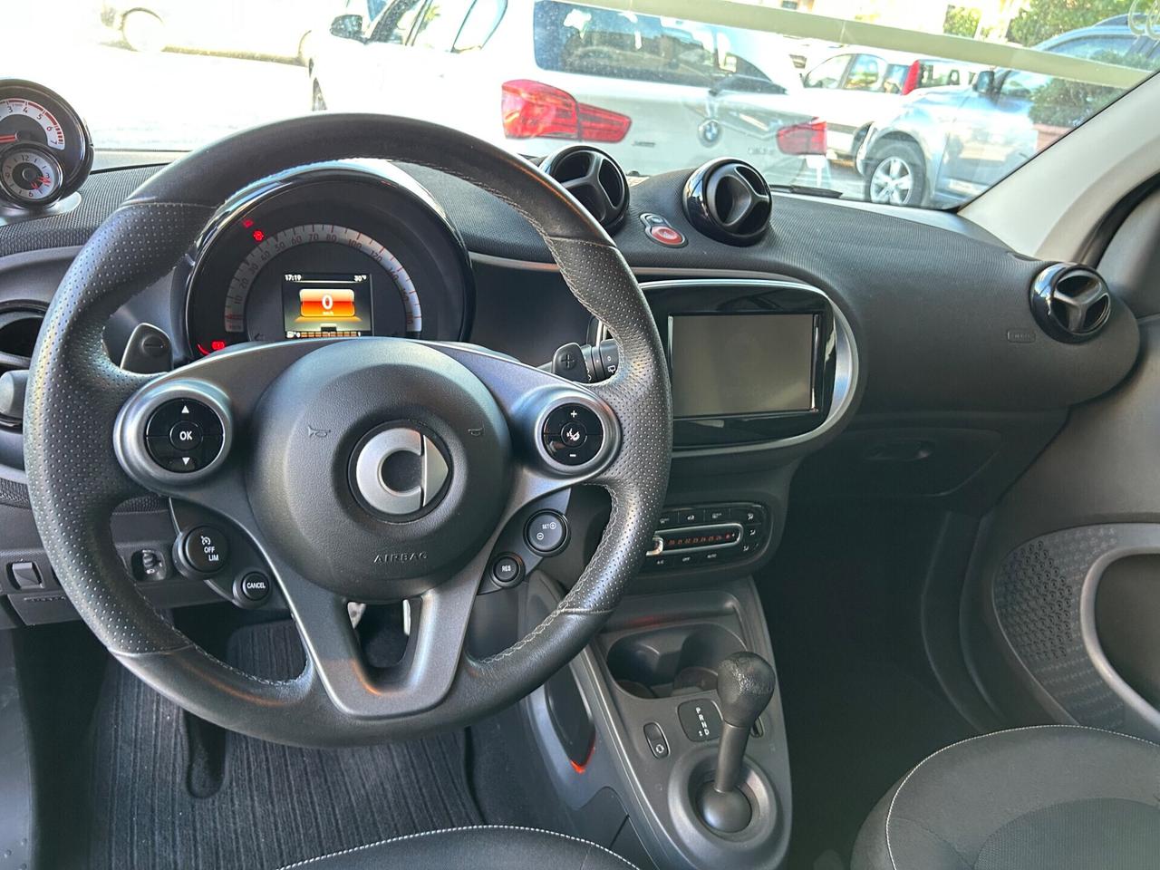 Smart ForTwo 70 1.0 Superpassion TOTAL BLACK