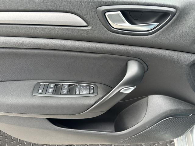 RENAULT Megane Mégane Sporter Blue dCi 115 CV EDC Business