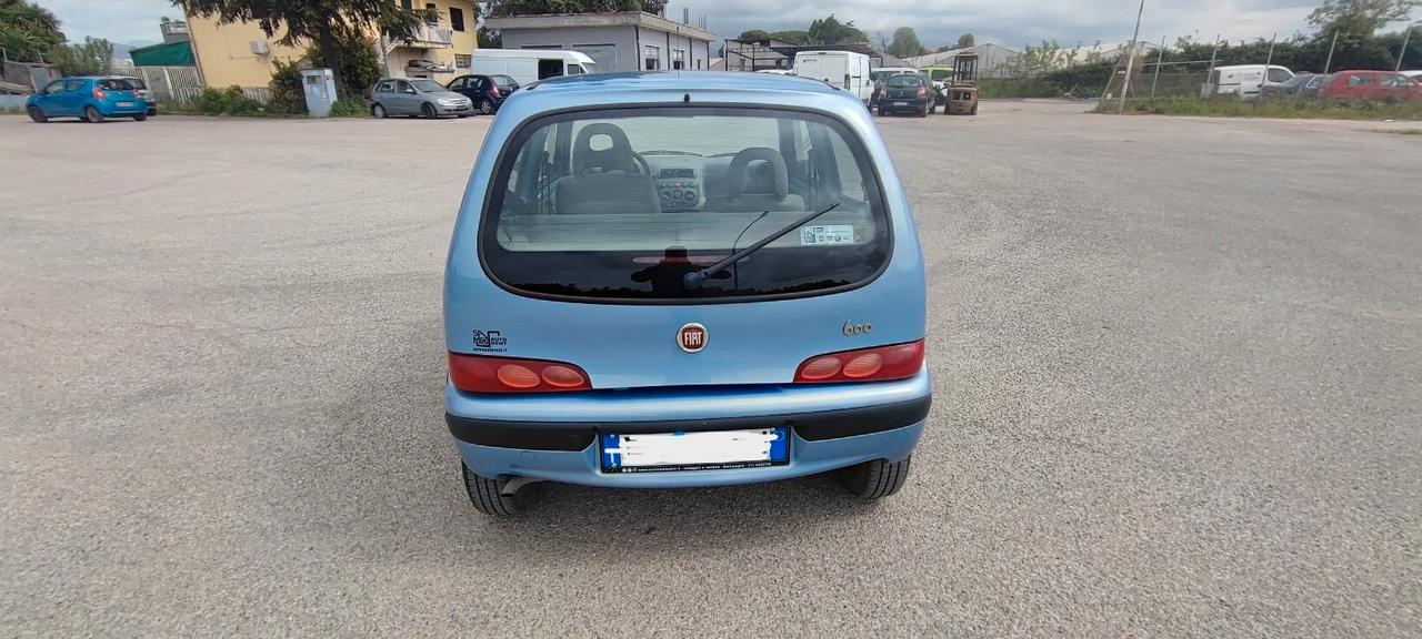 Fiat 600 bz 1.1 Active con climatizzatore e sensori park per neopatentati