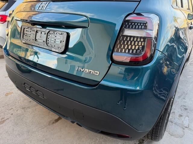 Fiat 600 Hybrid 100 CV DCT MHEV La Prima