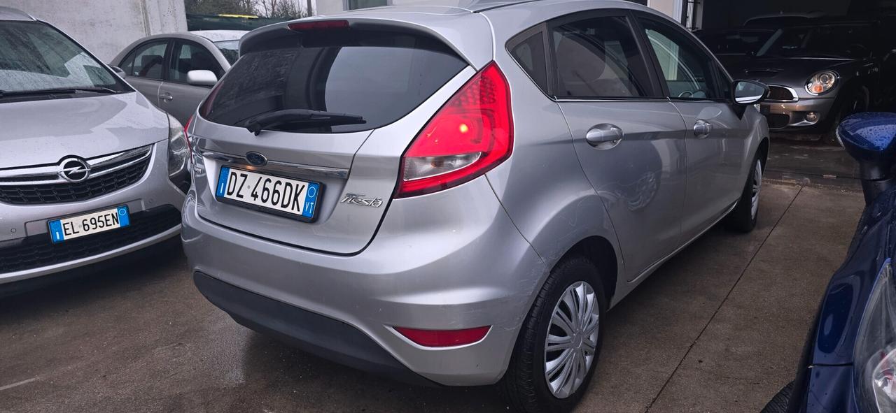 Ford Fiesta 1.4 TDI ottimo per nuovi patentati