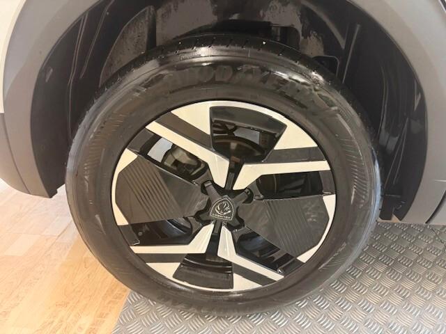 Peugeot 2008 PureTech 130 S&S EAT8 GT