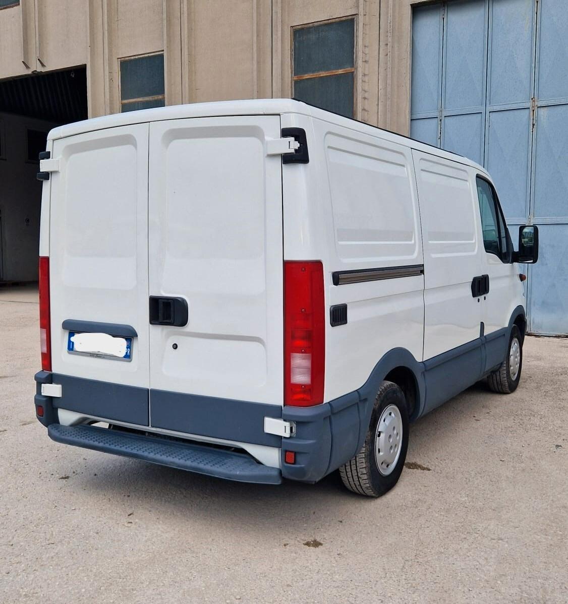 Iveco Daily 29L9 2.8 Officina Mobile