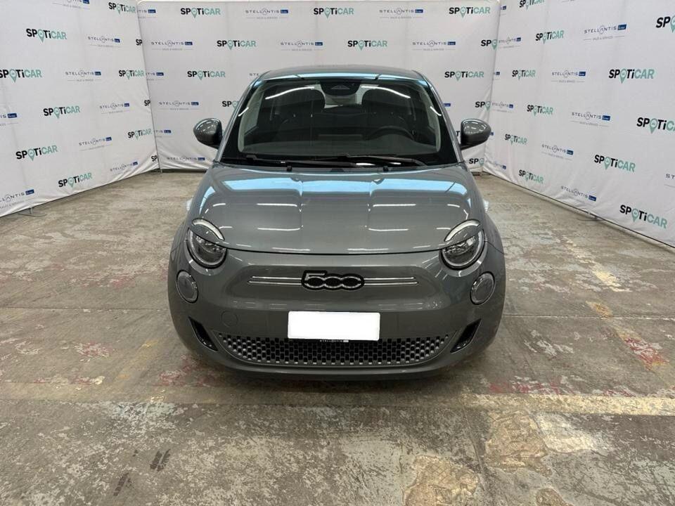 Fiat 500 500e 42 kWh Icon