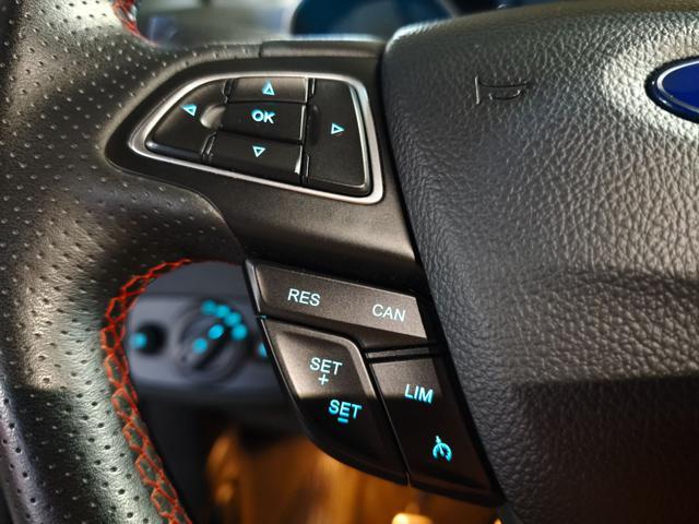 FORD Kuga 1500 ECOBOOST CV.150 KM. 46.900 UNIPROP ST-LINE