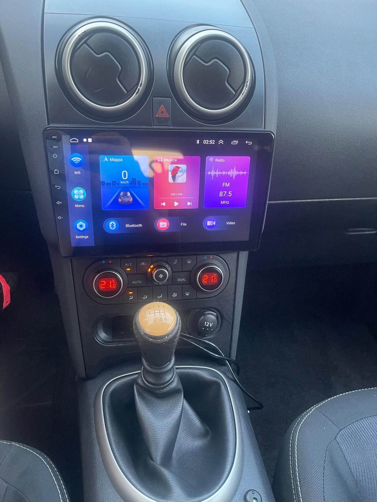 Nissan Qashqai. . 7 POSTI