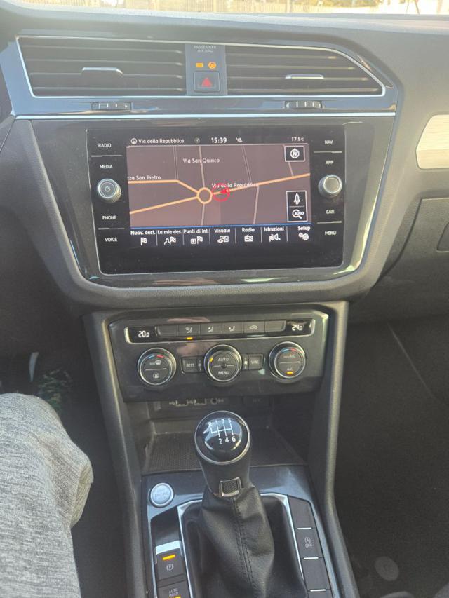 VOLKSWAGEN Tiguan 1.5 TSI Business BlueMotion Technology