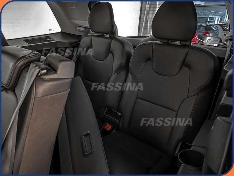 Volvo XC90 XC90 2.0 b5 Momentum Pro awd geartronic 7 posti