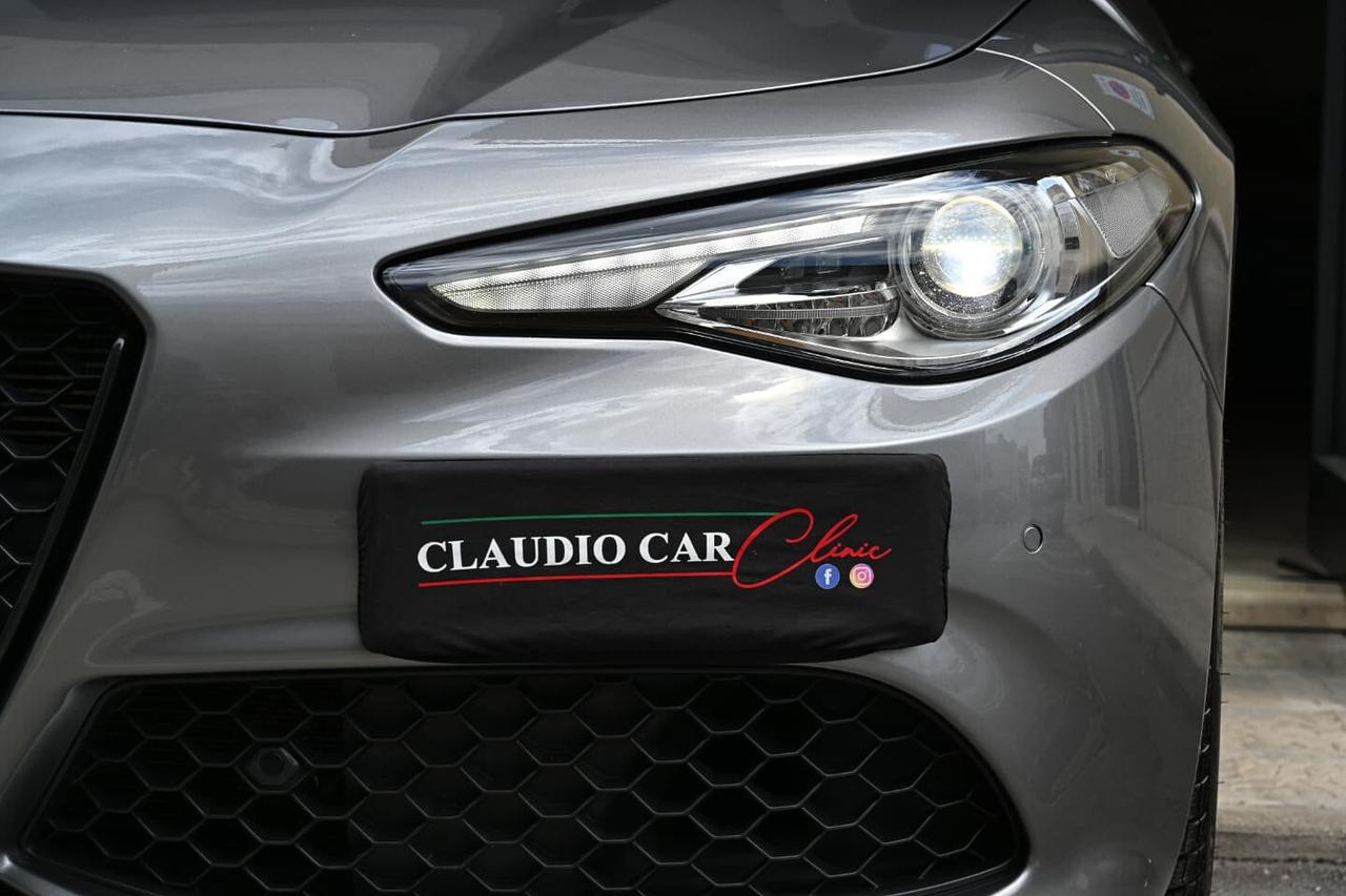 Alfa Romeo Giulia 2.2 Turbodiesel 210 CV AT8 AWD Q4 Veloce