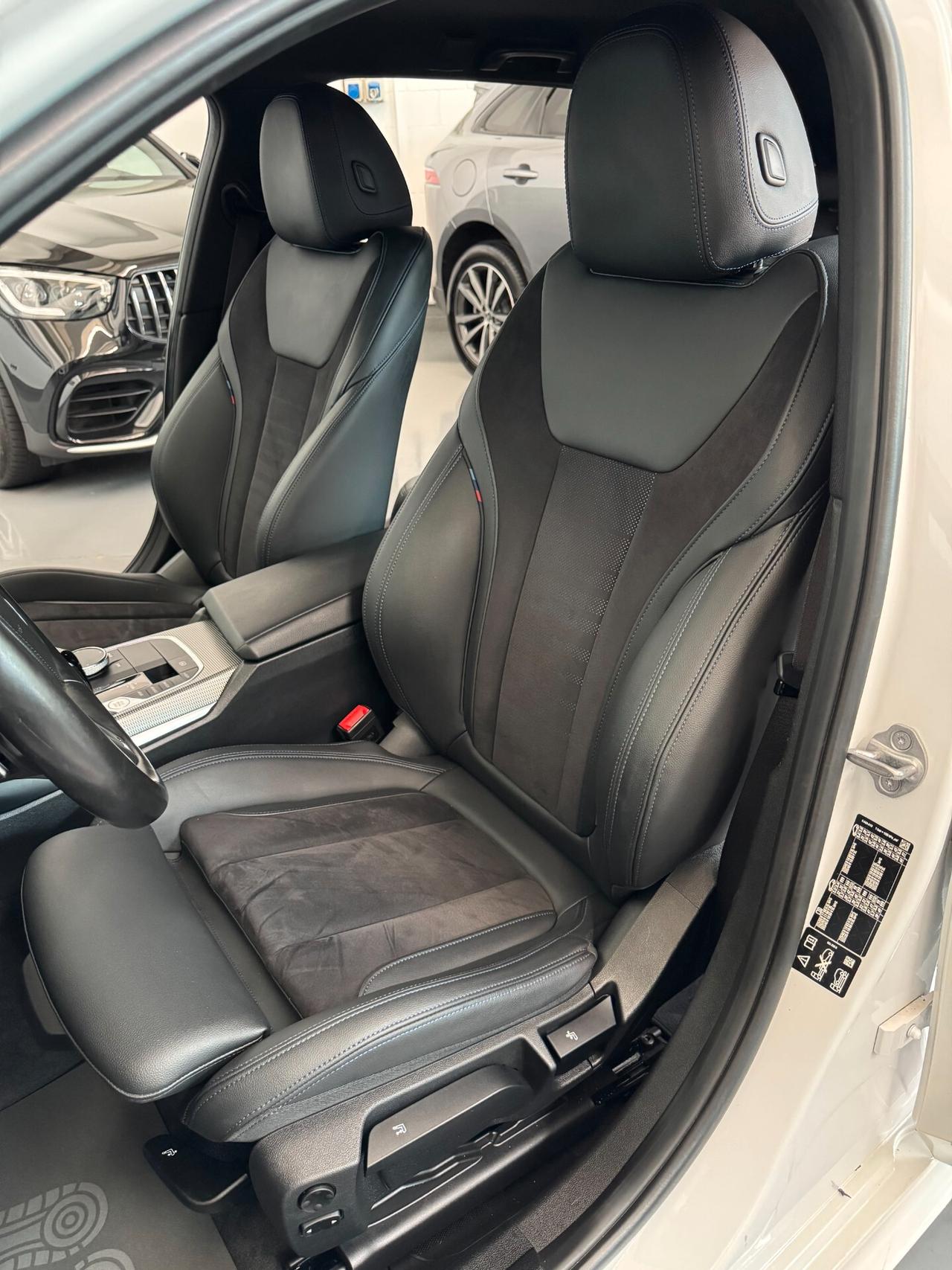 BMW 320 Msport Xdrive Touring mhev 48V 2.0cc 190cv Tagliandi ufficiali IVA esposta