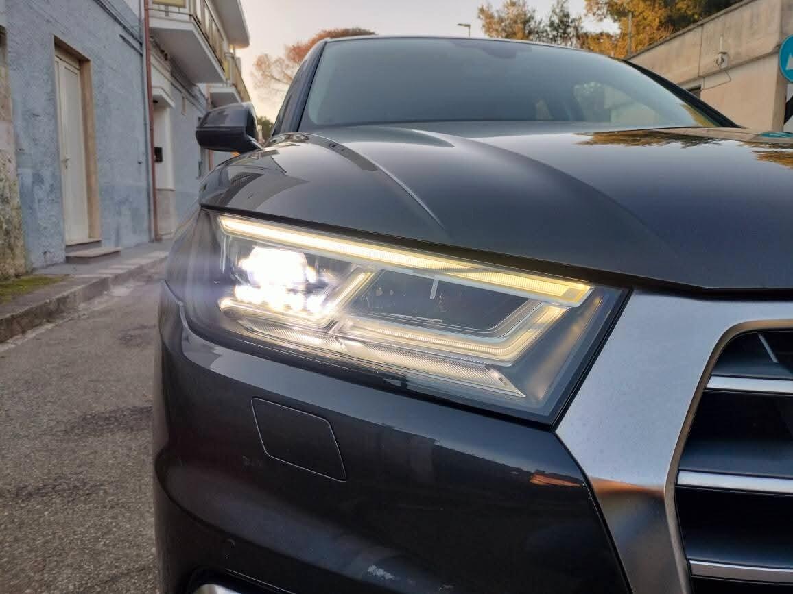 Audi Q5 40 TDI quattro S tronic line plus