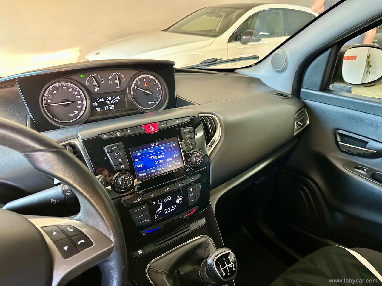 LANCIA Ypsilon 1.2 69 CV 5p. Gold EURO 6