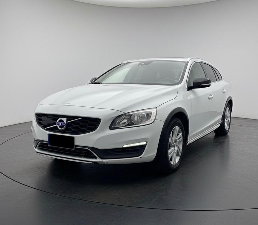 Volvo V60 Cross Country D3 Geartronic Pro MY18