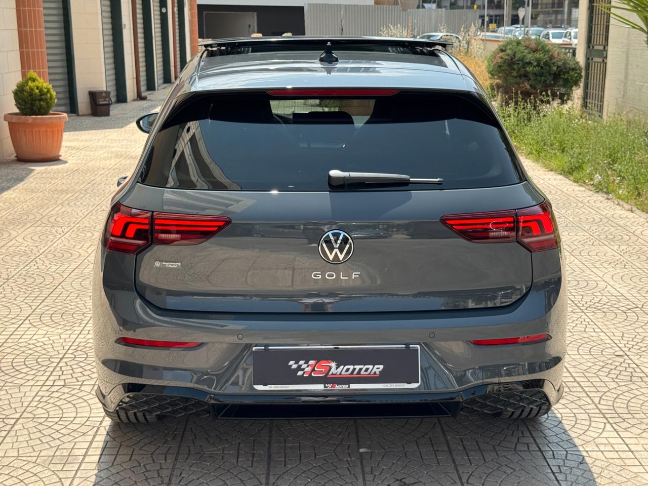 VOLKSWAGEN GOLF 8.5 2.0 TDI 150 CV DSG SCR R-LINE PLUS 30 YEARS