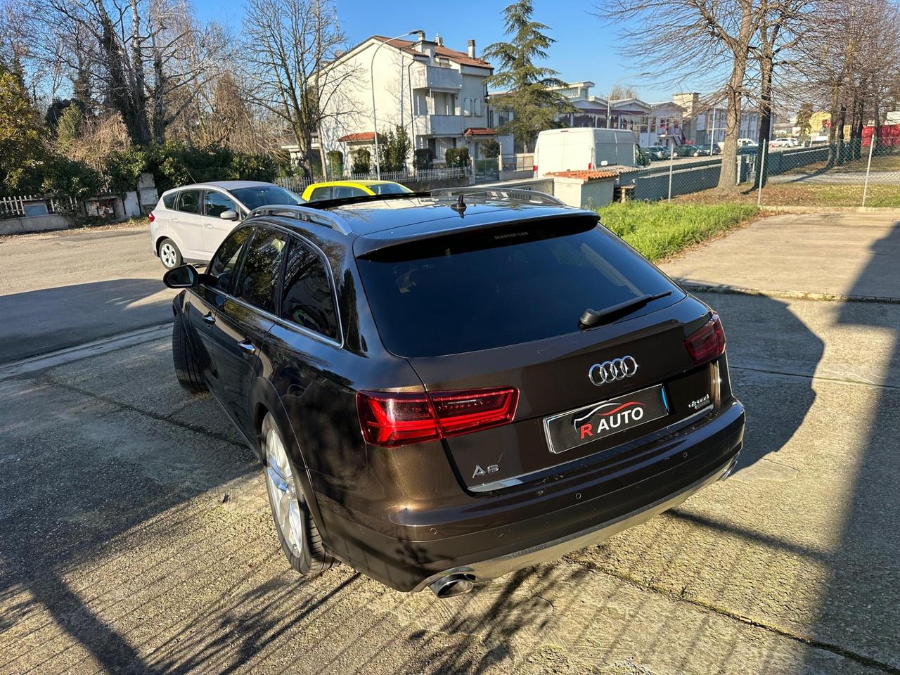 Audi A6 allroad 3.0 TDI 272 CV S tronic Business Plus