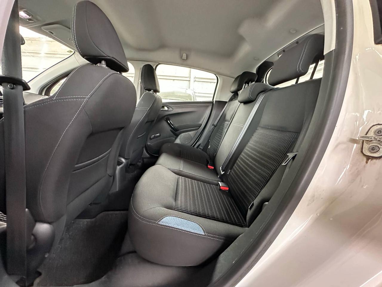 Peugeot 208 1.4 HDi 68 CV 5 porte Active