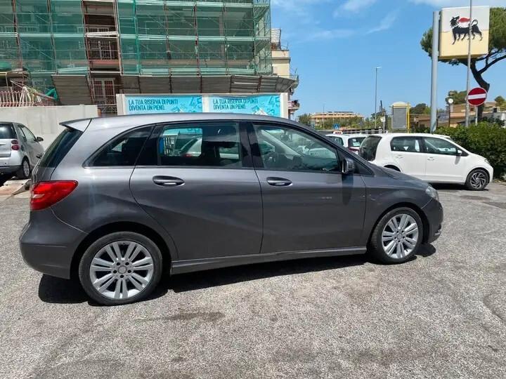 Mercedes-benz B 180 CDI Premium BLACK FRIDAY
