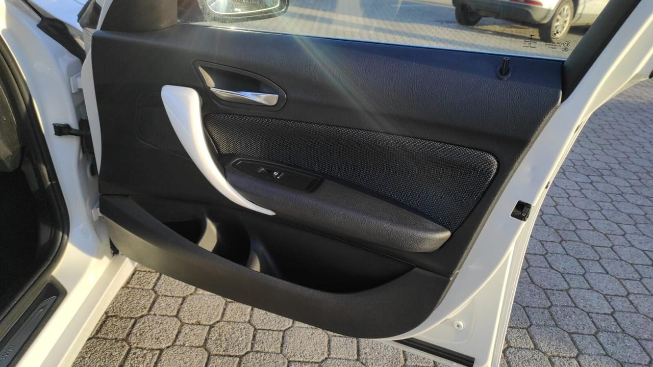 BMW SERIE 1 118d 2.0 TD 150CV CAMBIO AUTOMATICO