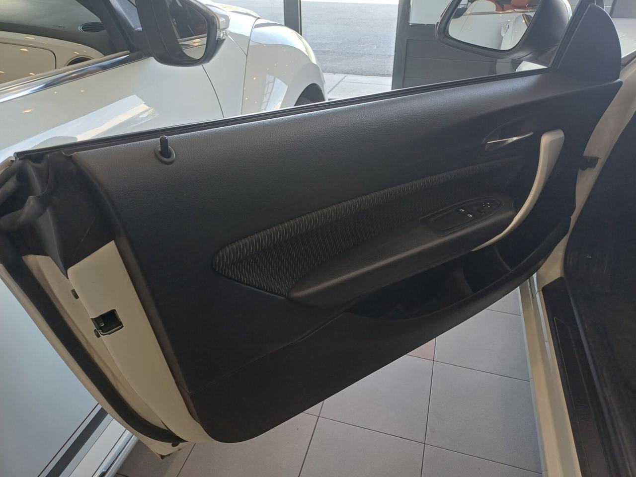 Bmw 114 114i 3p. Sport adatta a neopatentati