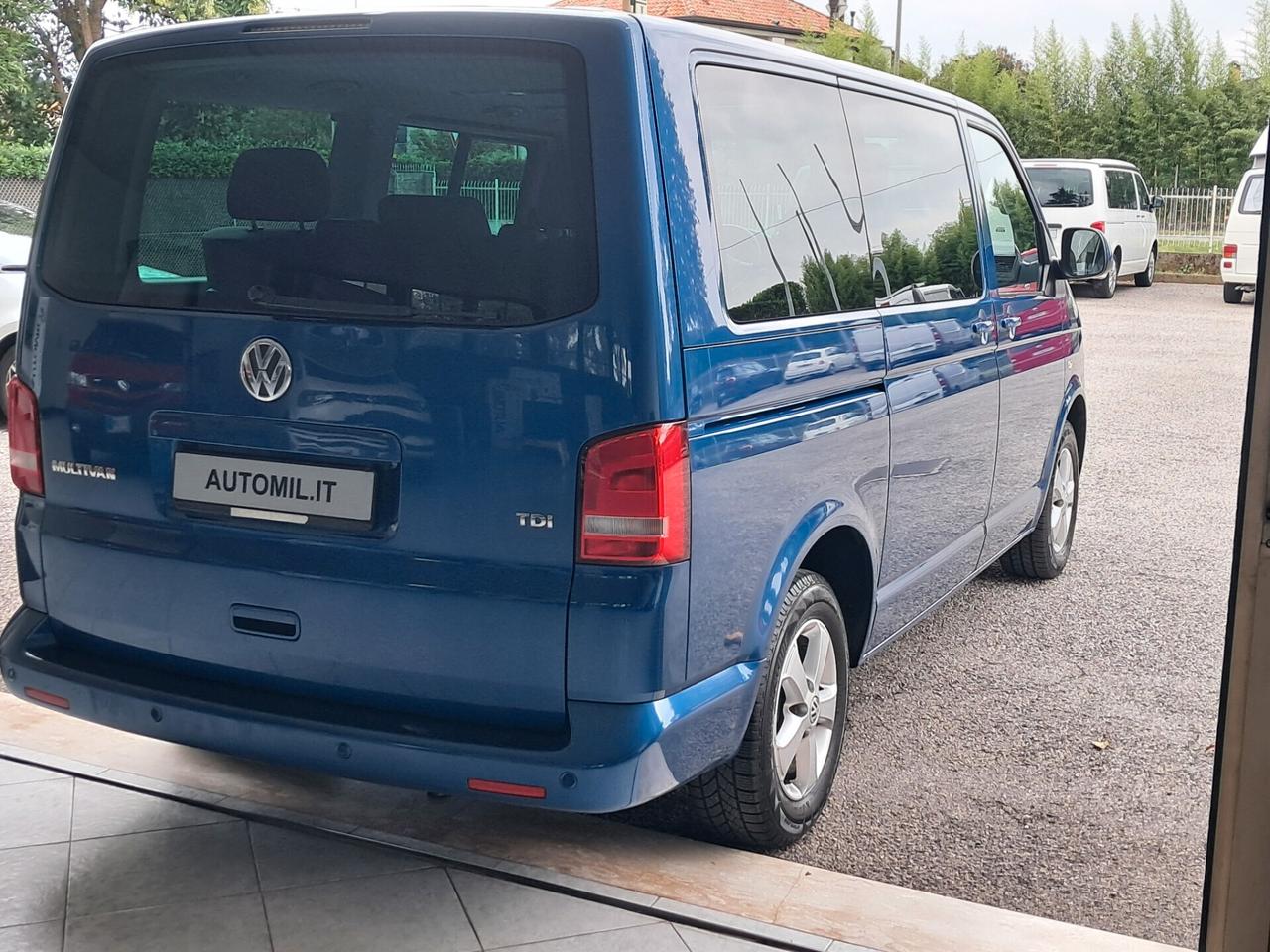 VOLKSWAGEN T5 MULTIVAN 2.0 TDI 140 CV TRENDLINE AUTOCARAVAN
