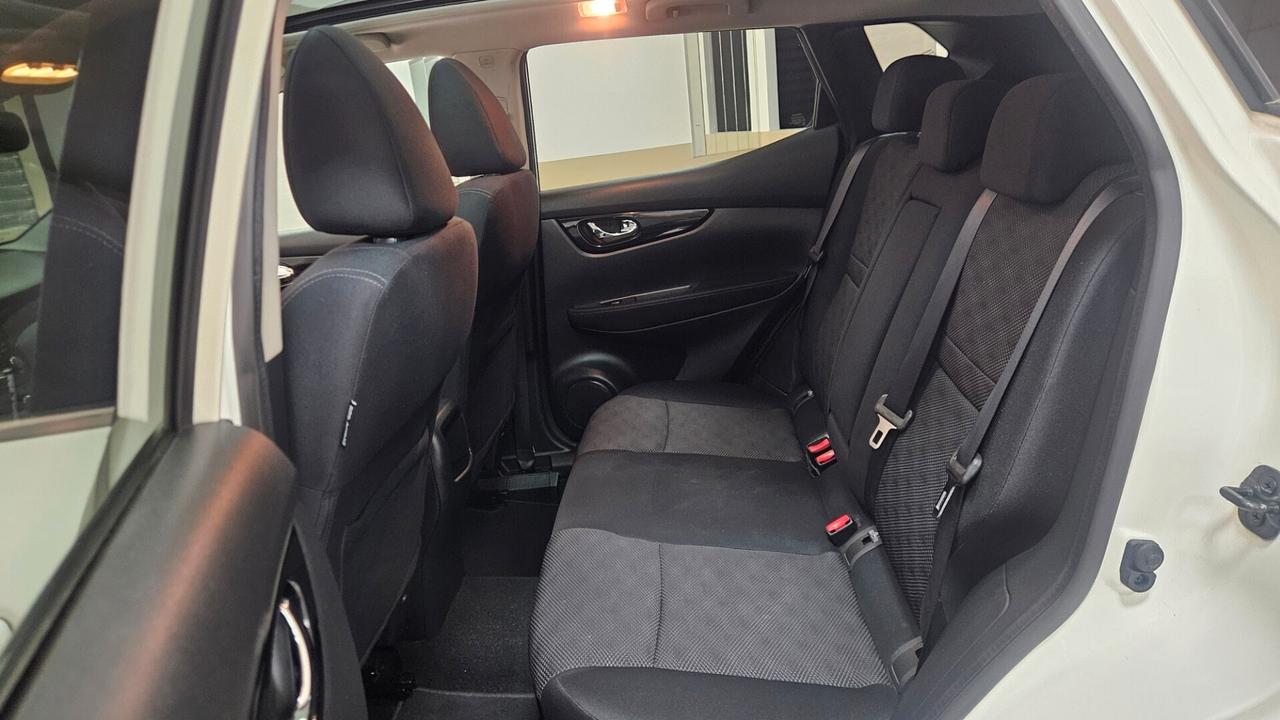 Nissan Qashqai 1.5 dCi Tekna